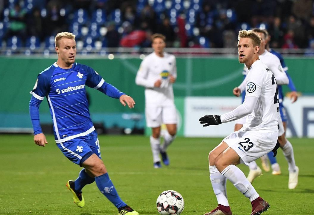 媒体平台上 媒体平台上