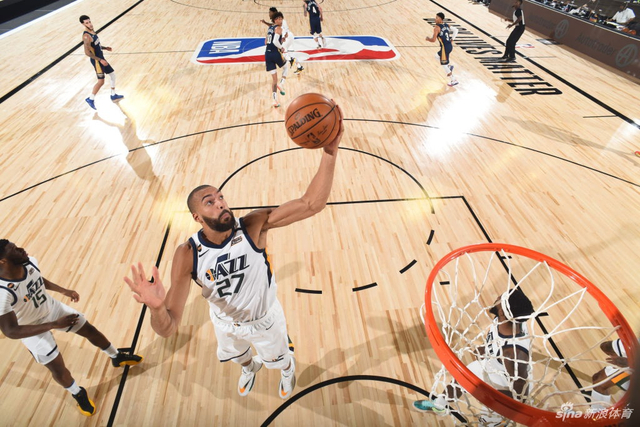 决胜球的背 决胜球的背