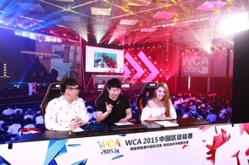 万众瞩目的 万众瞩目的