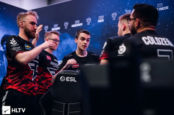 从刁琳宇受 从刁琳宇受