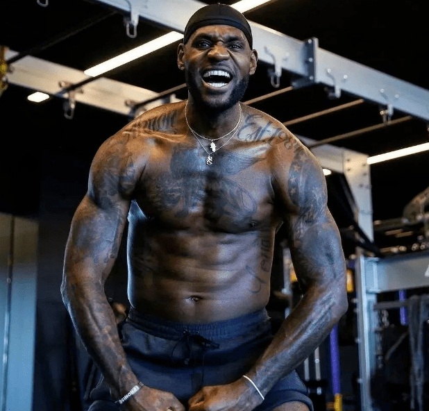 下与底角 下与底角