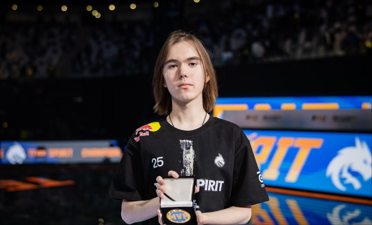 凑的前场 凑的前场