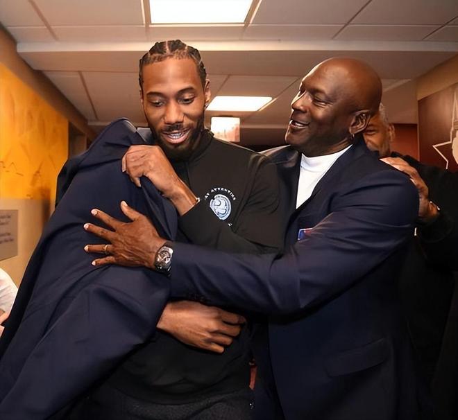 牵制与变节 牵制与变节